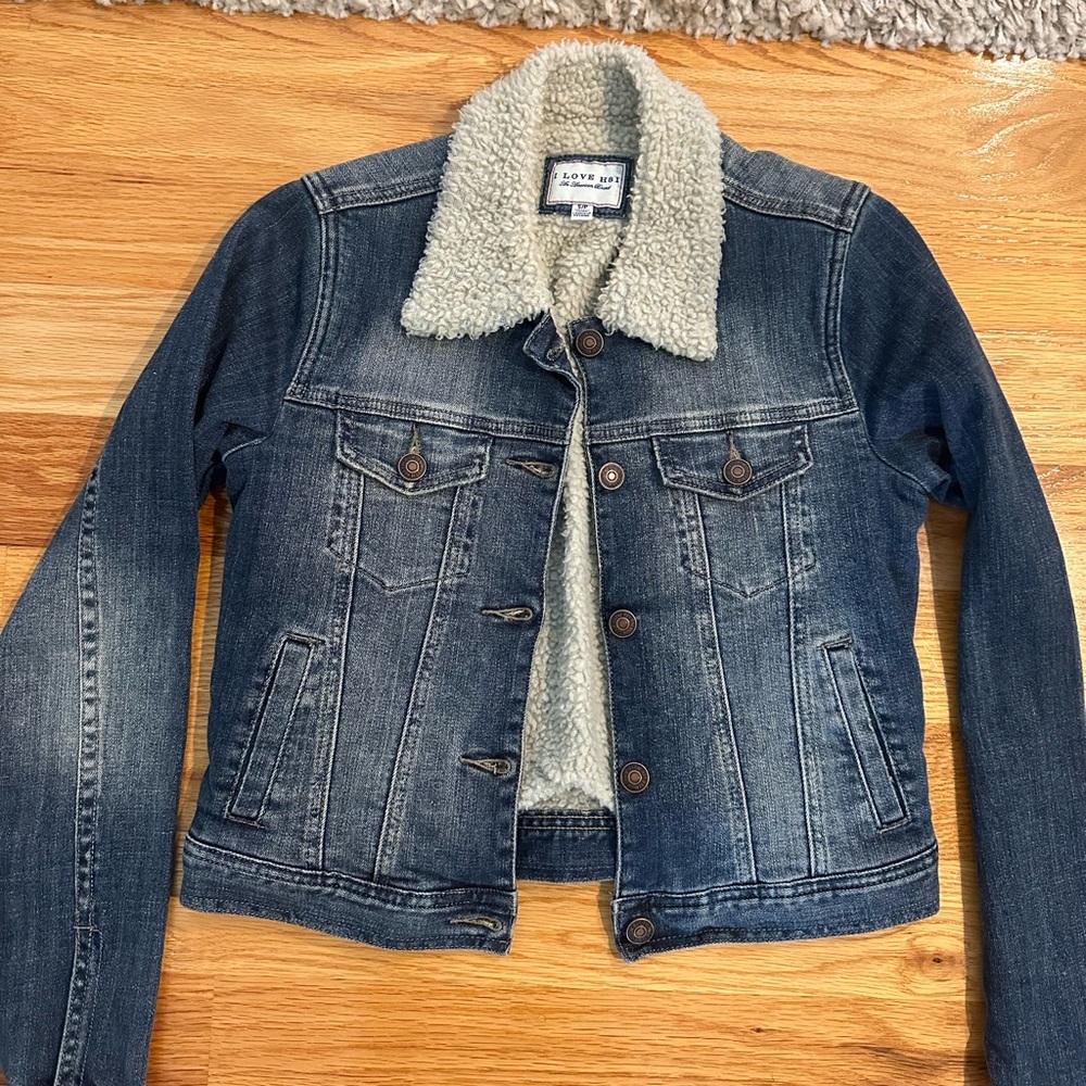 Women's Blue Jean Jacket with Sherpa Collar